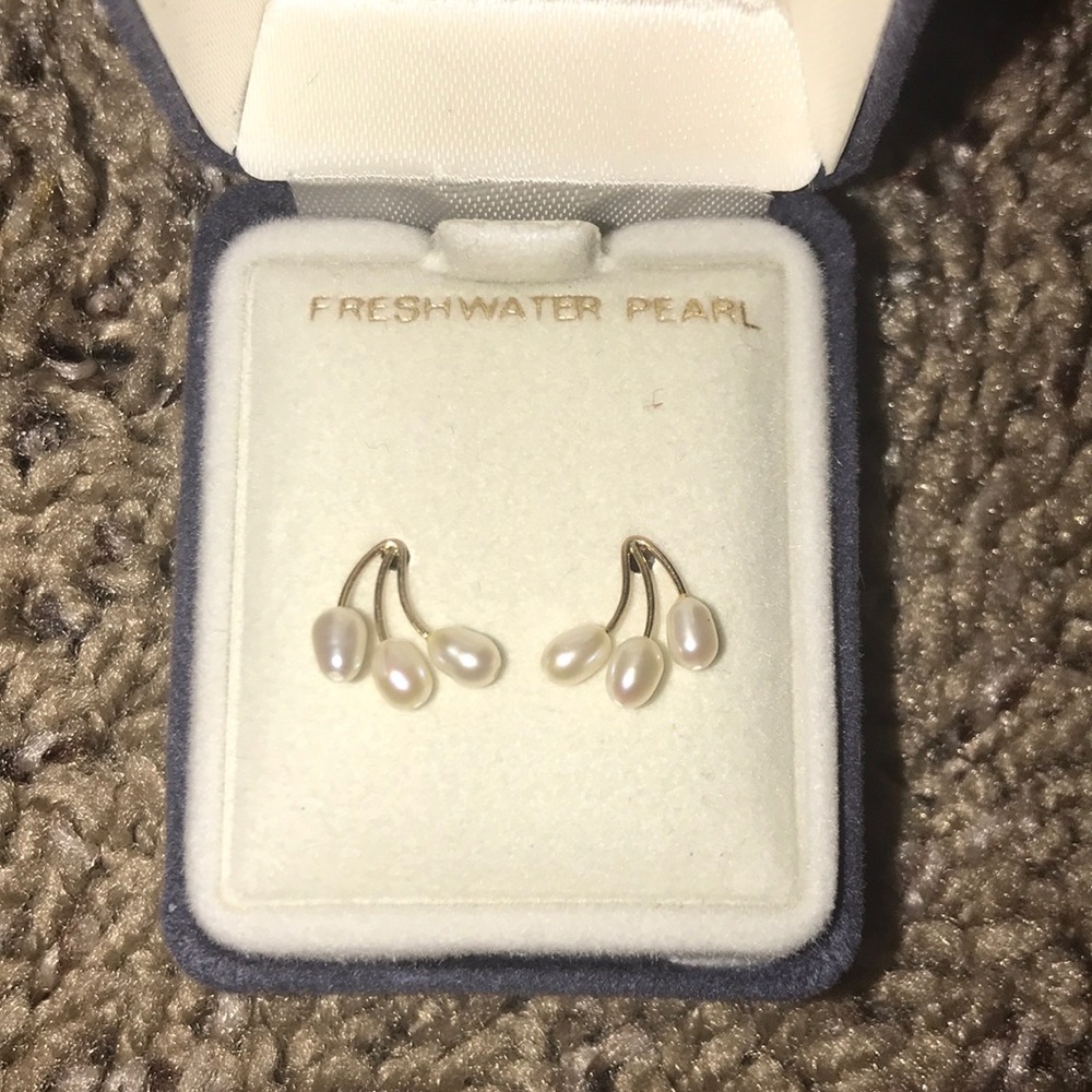 Pearl Earrings